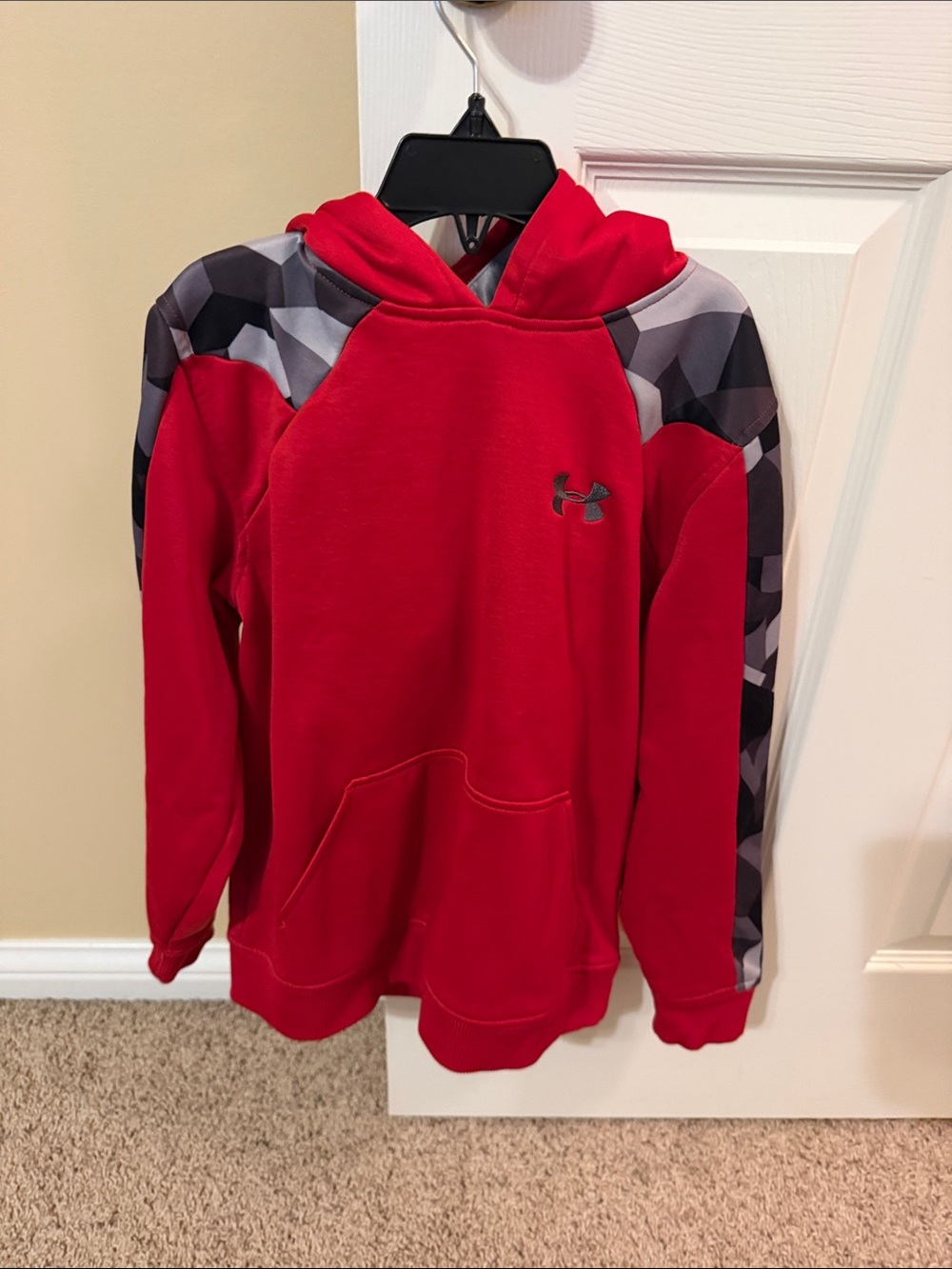Under Armour Red Hoodie with Geometric Gray Accents